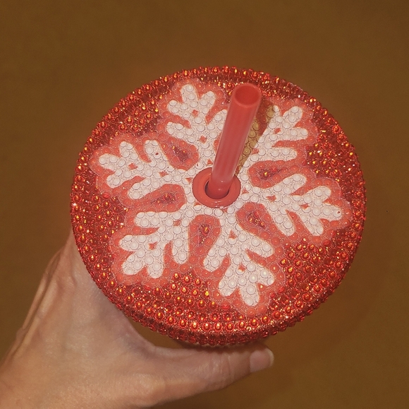 The Grinch Bling Tumbler 🎄 - Picture 3 of 3